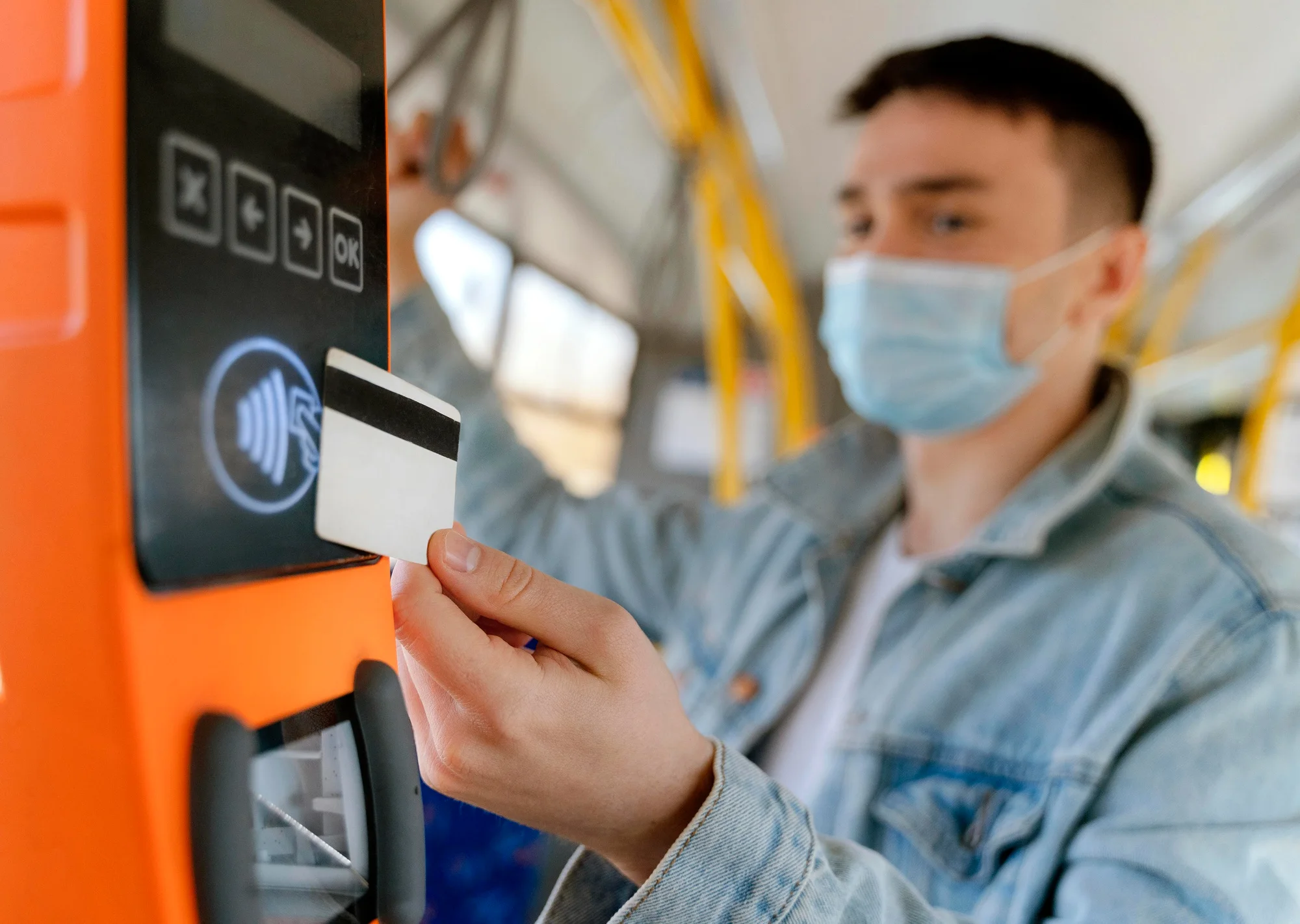 Control de acceso con tarjetas RFID